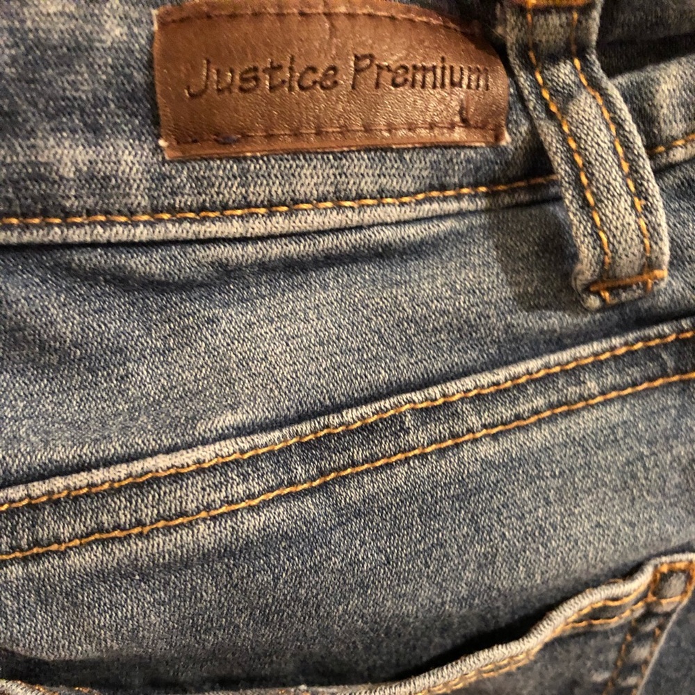 Jeans - Picture 3 of 5